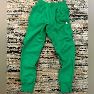 OVER 60% OFF Champion reverse weave joggers great for back to school